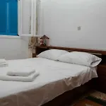 Anna's Traditional House