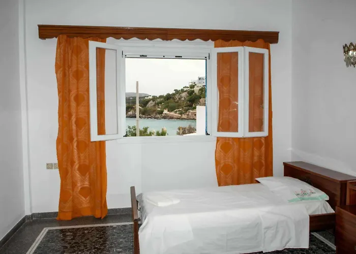 Anna's Traditional House Panteli